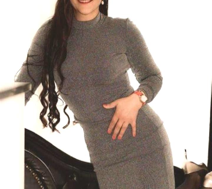 Valeria, 36, acompañante pelirroja de ojos marrones y etnia mezcla basada en Glenmore. Ofrece Parejas, Masaje erótico, Chica de fiesta. Disponible en domicil...