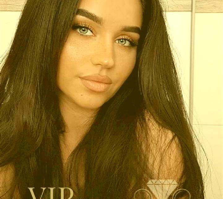 Vega, 23, acompañante morena de ojos azules y etnia negra basada en Sakhipur. Ofrece Noche completa, Tríos / dúos, BDSM. Disponible en domicilio y visita, re...