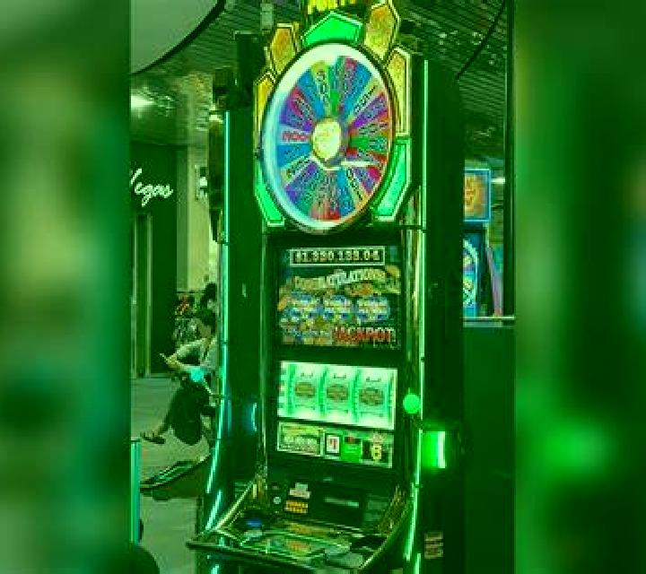 Vega, 36, acompañante morena de ojos azules y etnia asiática basada en Izacic. Ofrece Striptease, Hasta el final (CIM), Beso francés profundo, Juego de roles...