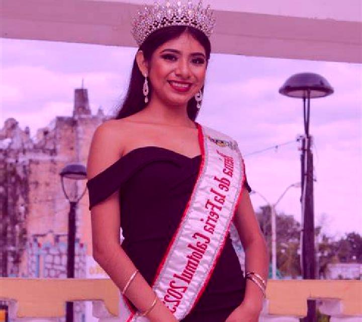 Yasmin, 28 — Escort en Ransdaal, Países Bajos