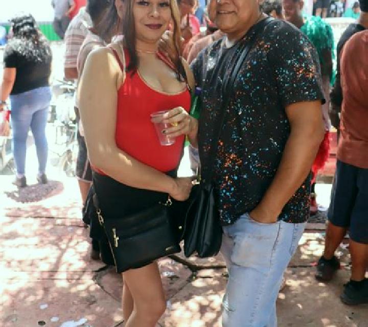 Zara, 38, acompañante negra de ojos verdes y etnia caucásica basada en Hihifo. Ofrece Fetiche, Experiencia de novia, 69, Acompañante de viaje, Parejas. Dispo...